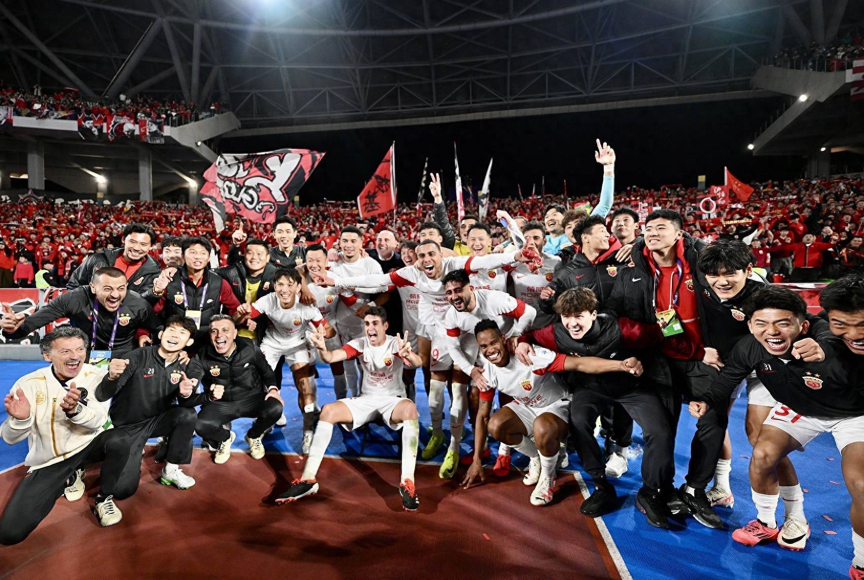 -国内足球联赛迎来高潮，球队实力悬殊