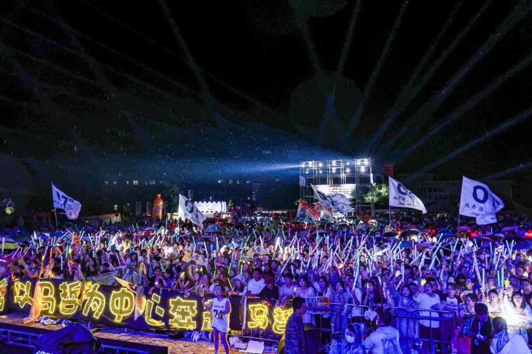 九游体育app下载-轮回再度承受考验，新季再度冲刺登顶的简单介绍