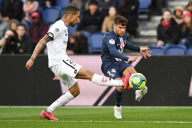 -巴黎圣日耳曼迎来巴塞罗那挑战