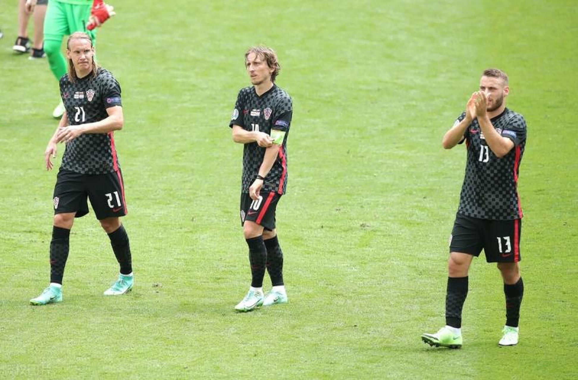 -克罗地亚客场力压捷克，夺得关键三分的简单介绍