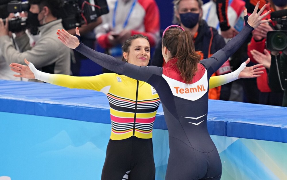 九游体育官网入口-比利时运动员飒爽登台，收获铜牌的简单介绍