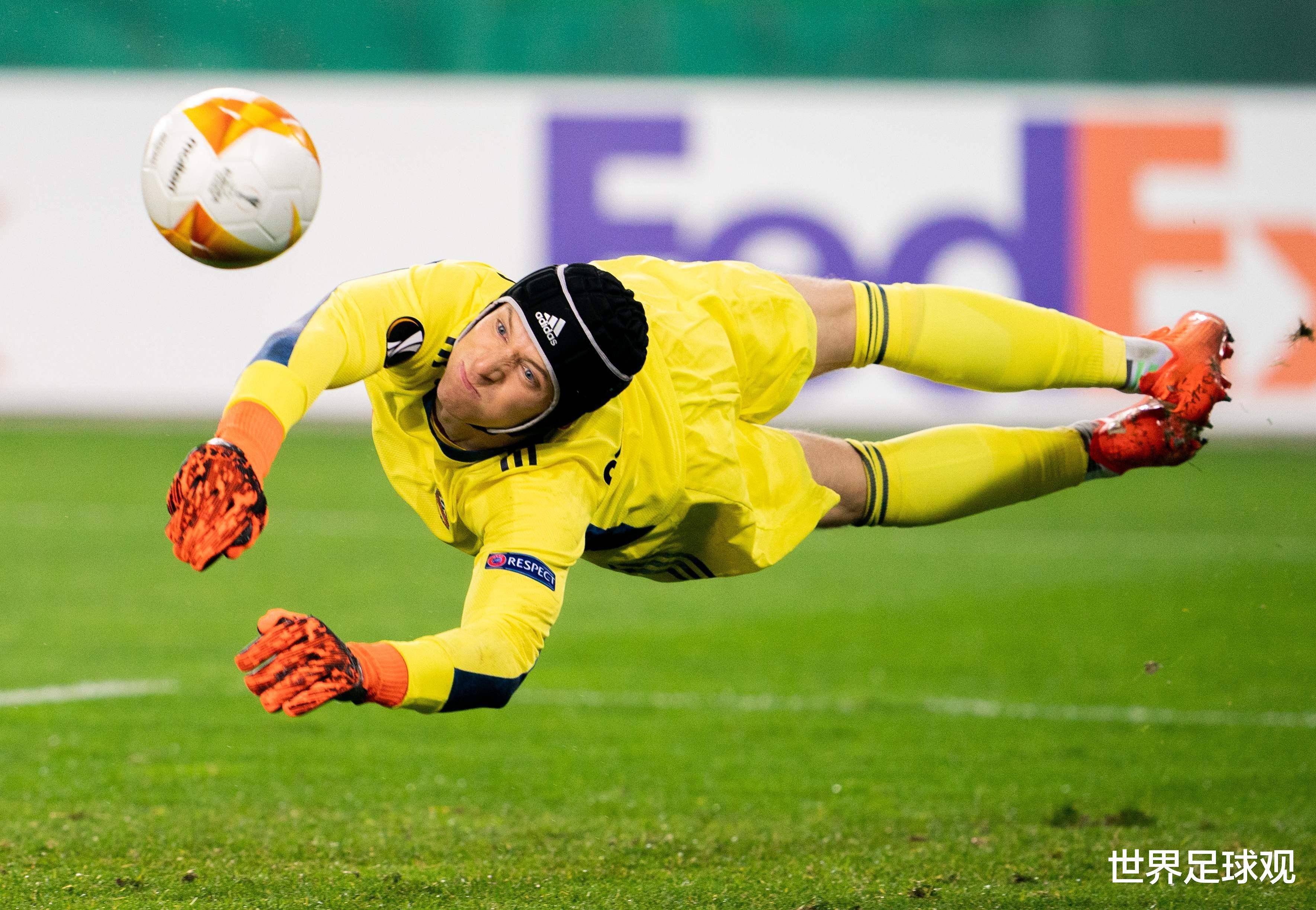 -包含荷兰队员经历受伤后顽强复出，迎接挑战的词条