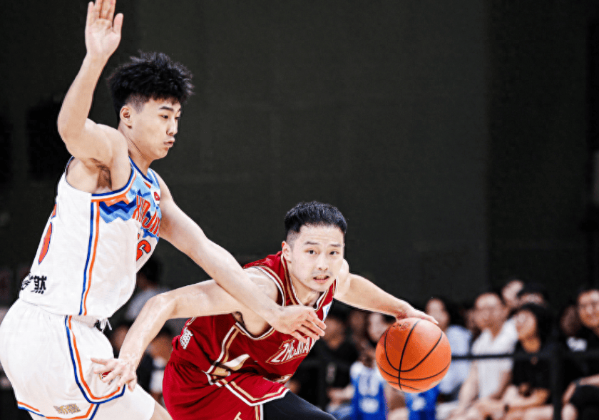 浙江队惨遭江苏队逆袭,防守漏洞暴露 浙江队惨遭江苏队逆袭,防守漏洞暴露