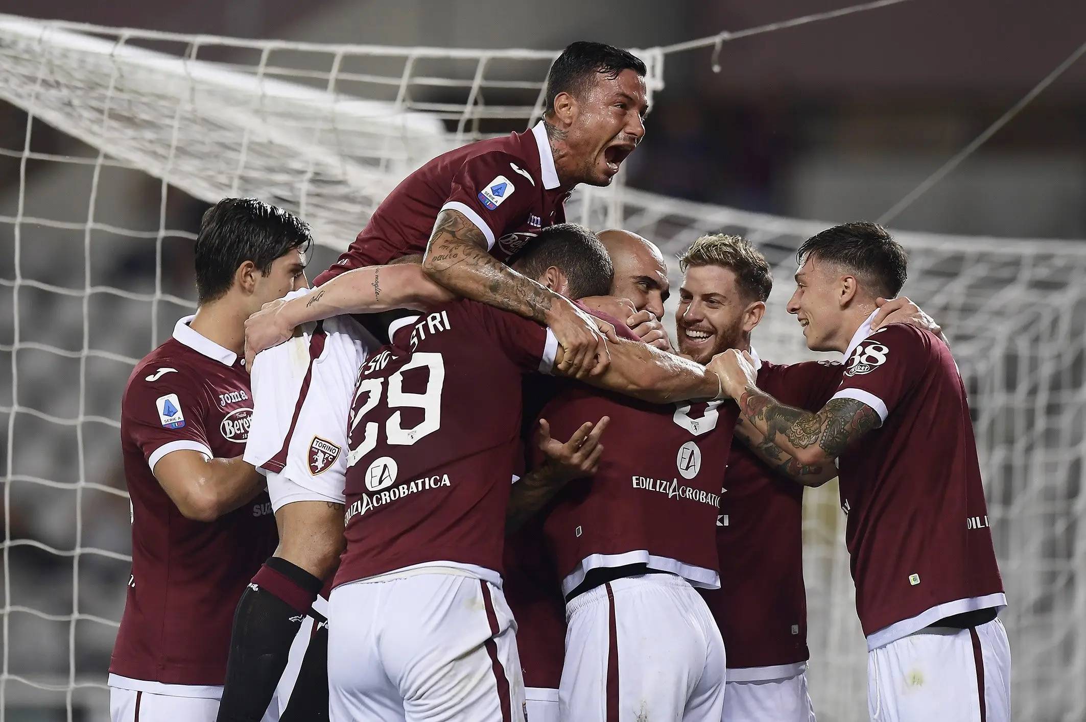 九游体育在线登录-包含帕尔马客场大胜，取得关键胜利的词条