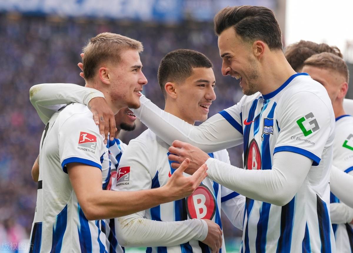 九游体育登录-包含汉堡防守稳固，成功取得比赛胜利的词条