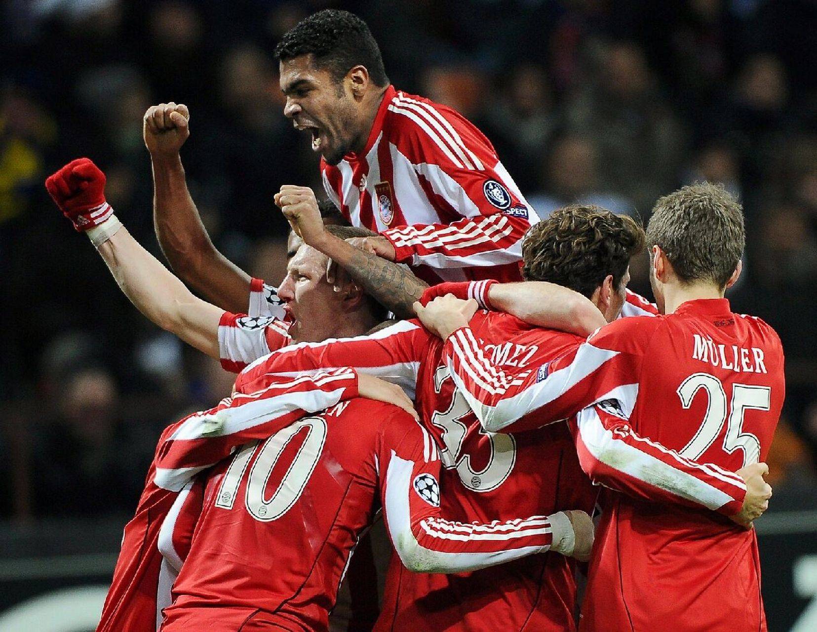 包含拜仁慕尼黑防线神勇，连续多场零封对手的词条