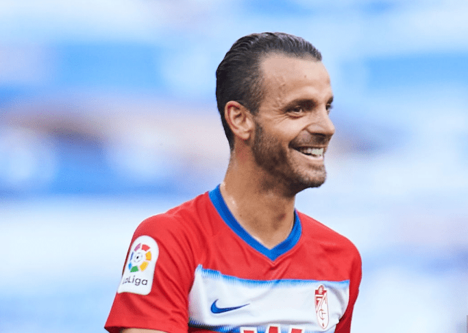 九游体育亚洲官网-格拉纳达双杀，力保前进步伐的简单介绍