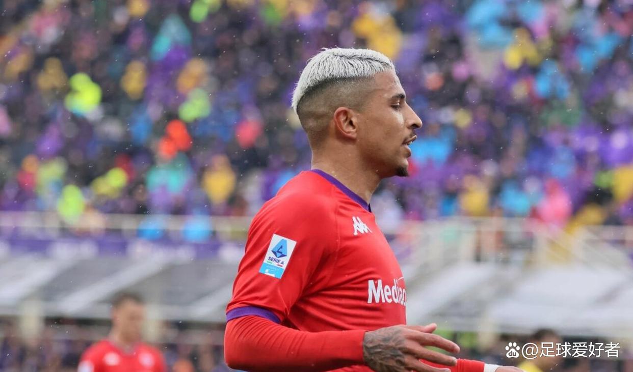 佛罗伦萨战术灵活，适应对手变化