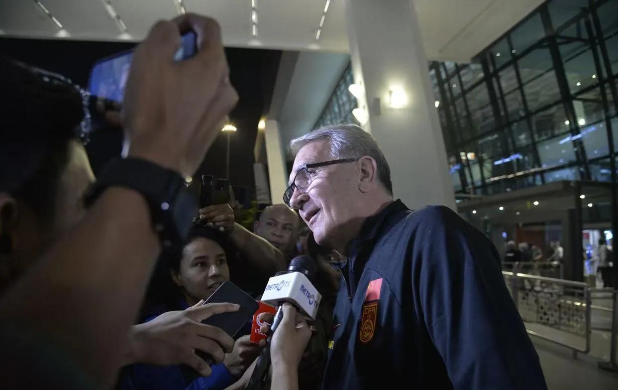 包含球队备战情况紧张,一场胜利至关重要的词条 包含球队备战情况紧张,一场胜利至关重要的词条