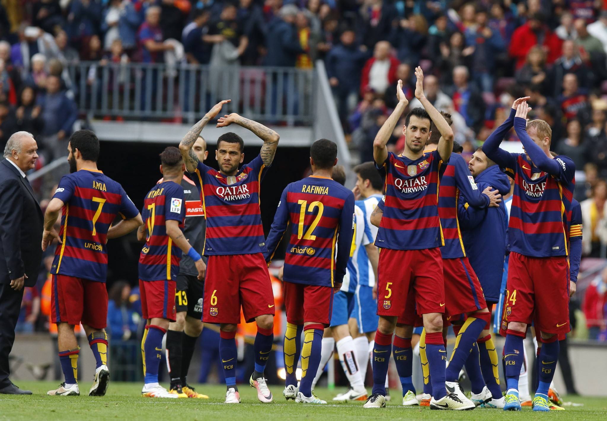 巴塞罗那主场大捷,轻松赢得比赛的简单介绍 巴塞罗那主场大捷,轻松赢得比赛的简单介绍