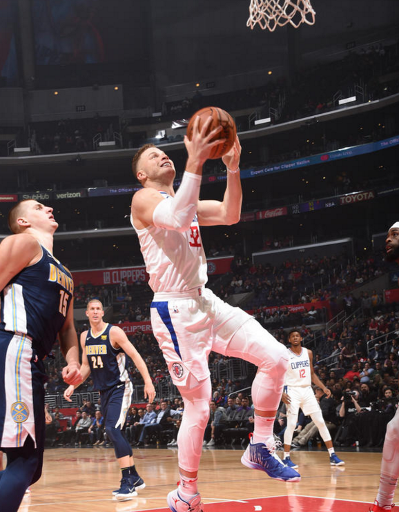 快船惊险获胜，哈雷尔绝杀带队过关斩将