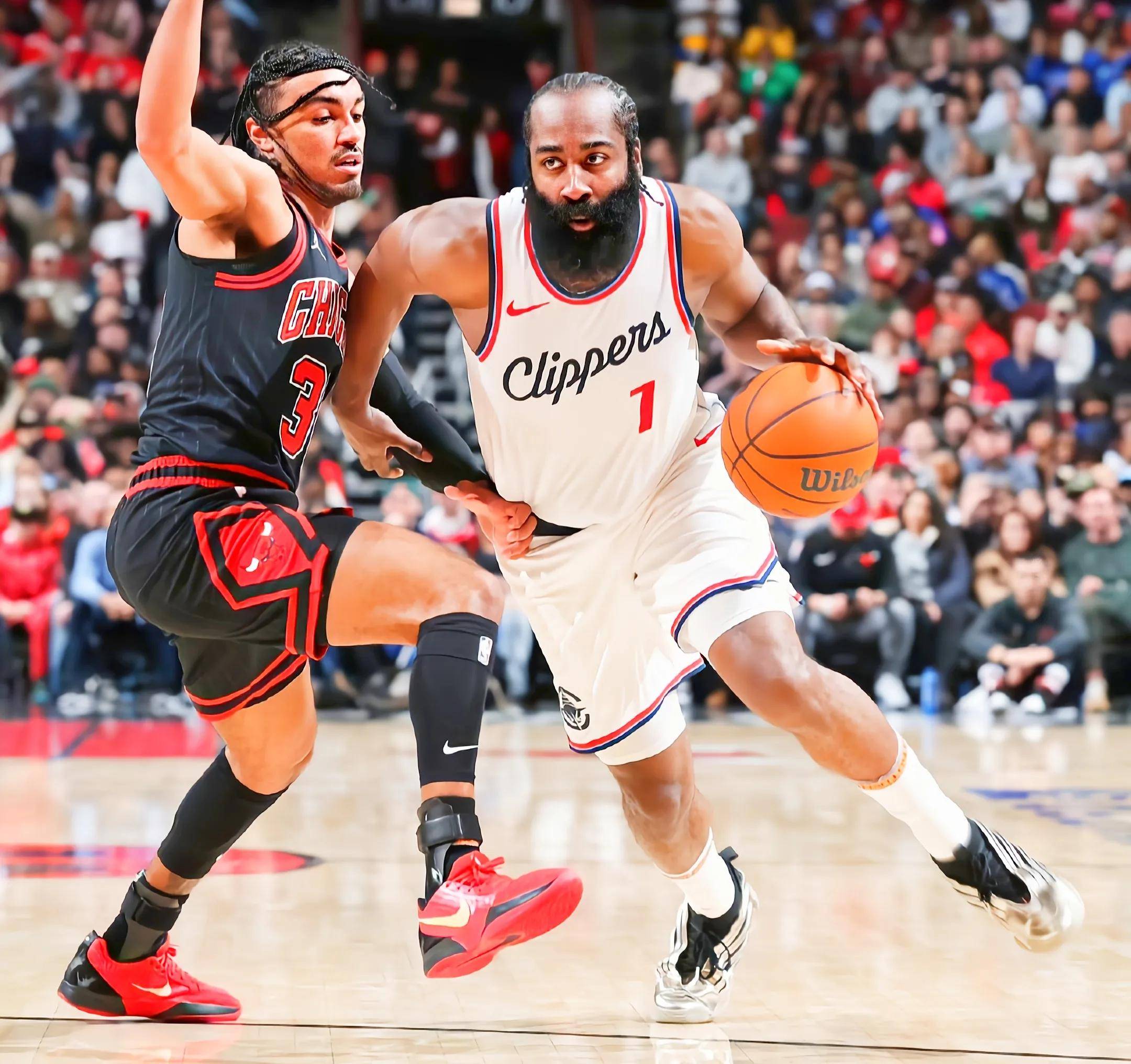 火箭战胜公牛，哈登全场独揽35分