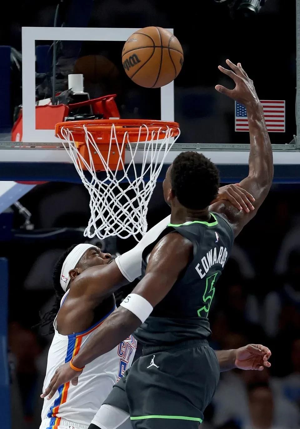 九游体育中国官网-森林狼防守效率高，逼迫对手频频失误