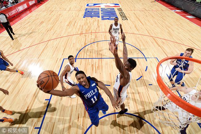 包含鹈鹕惜败尼克斯，遭遇三连败的词条