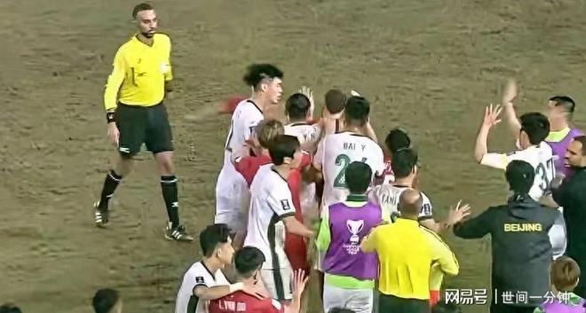 国安不敌上港，遭遇困境